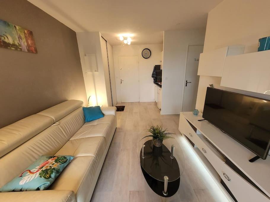 Appartement Le Bleu Azur Fréjus